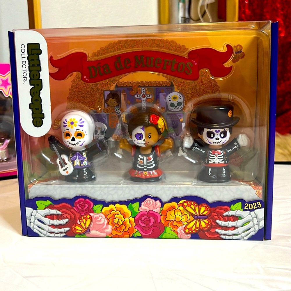 Little People Collector Set - 2023 Dia De Muertos (NIB)